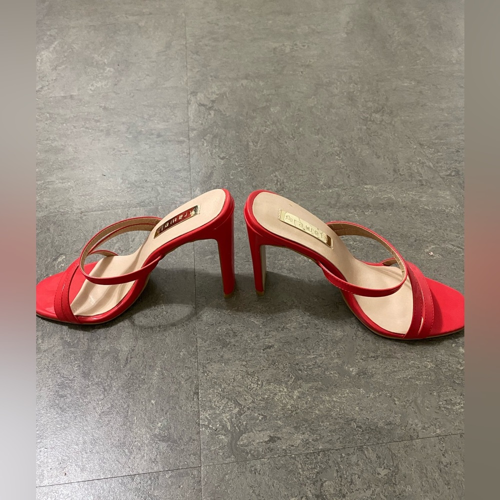 🛍️NEW HEELS WITH THICKER HEEL SUPER COMFY